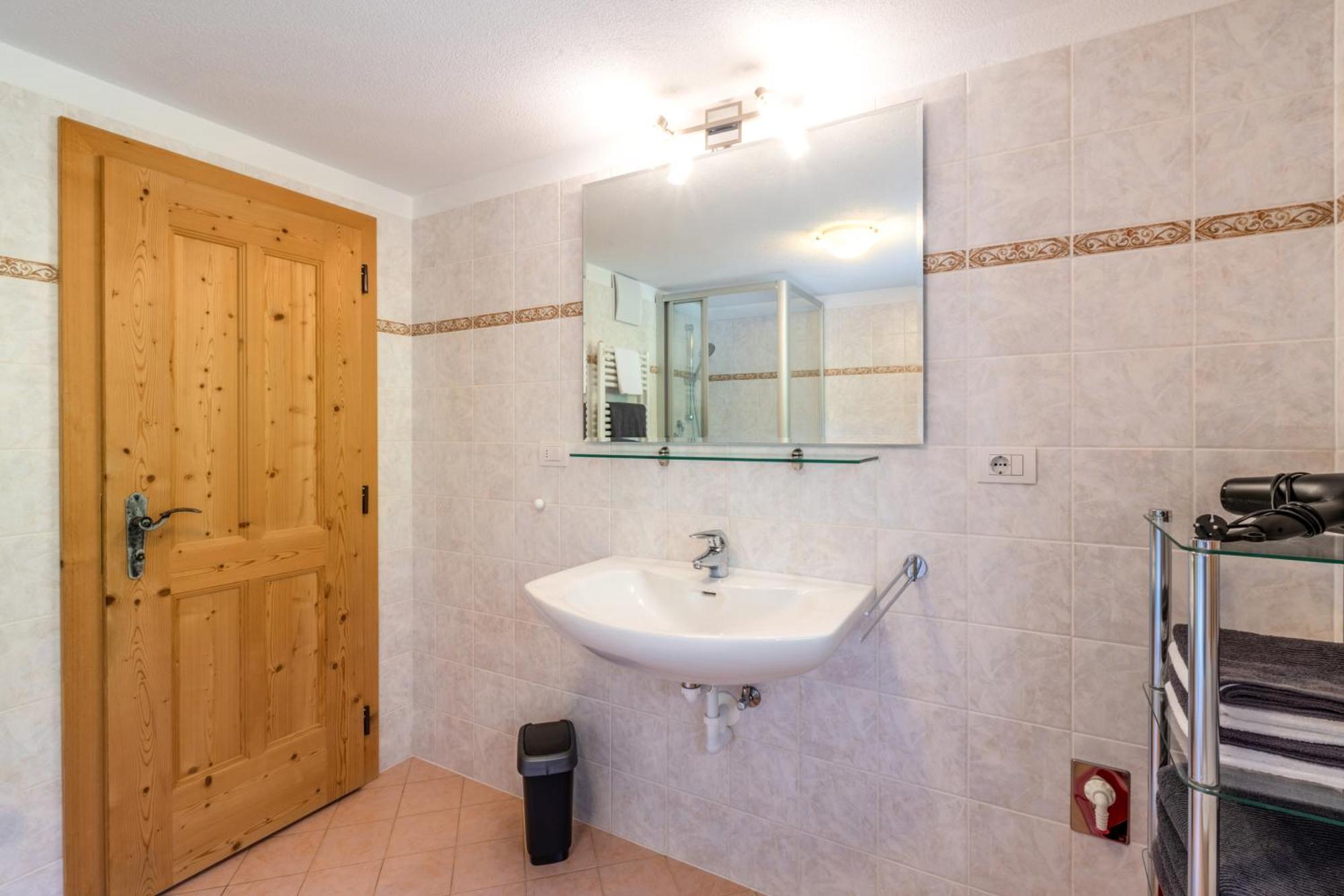 Grossgasteigerhof Apartment Selva dei Molini Ngoại thất bức ảnh